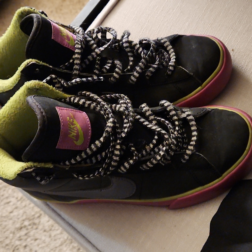 Womens nike
